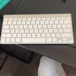 Apple Wireless Keyboard