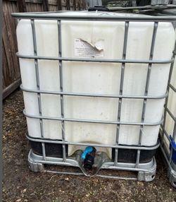 Lot of 10 Mauser 275 Gallon IBC Water Tanks – Potable Water Use Only