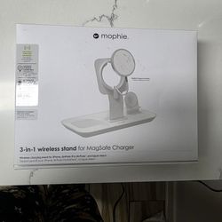 Mophie 3-in-1 Stand for MagSafe Charger - Simultaneous Charging for iPhone, Apple Watch, and AirPods 