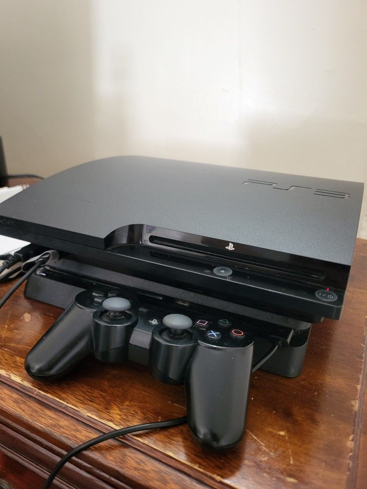 PS3 Slim Console Bundle