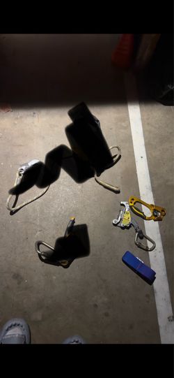 Petzl and 3m DBI Sala climbing gear