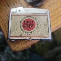 Lucky Strike Lighter 