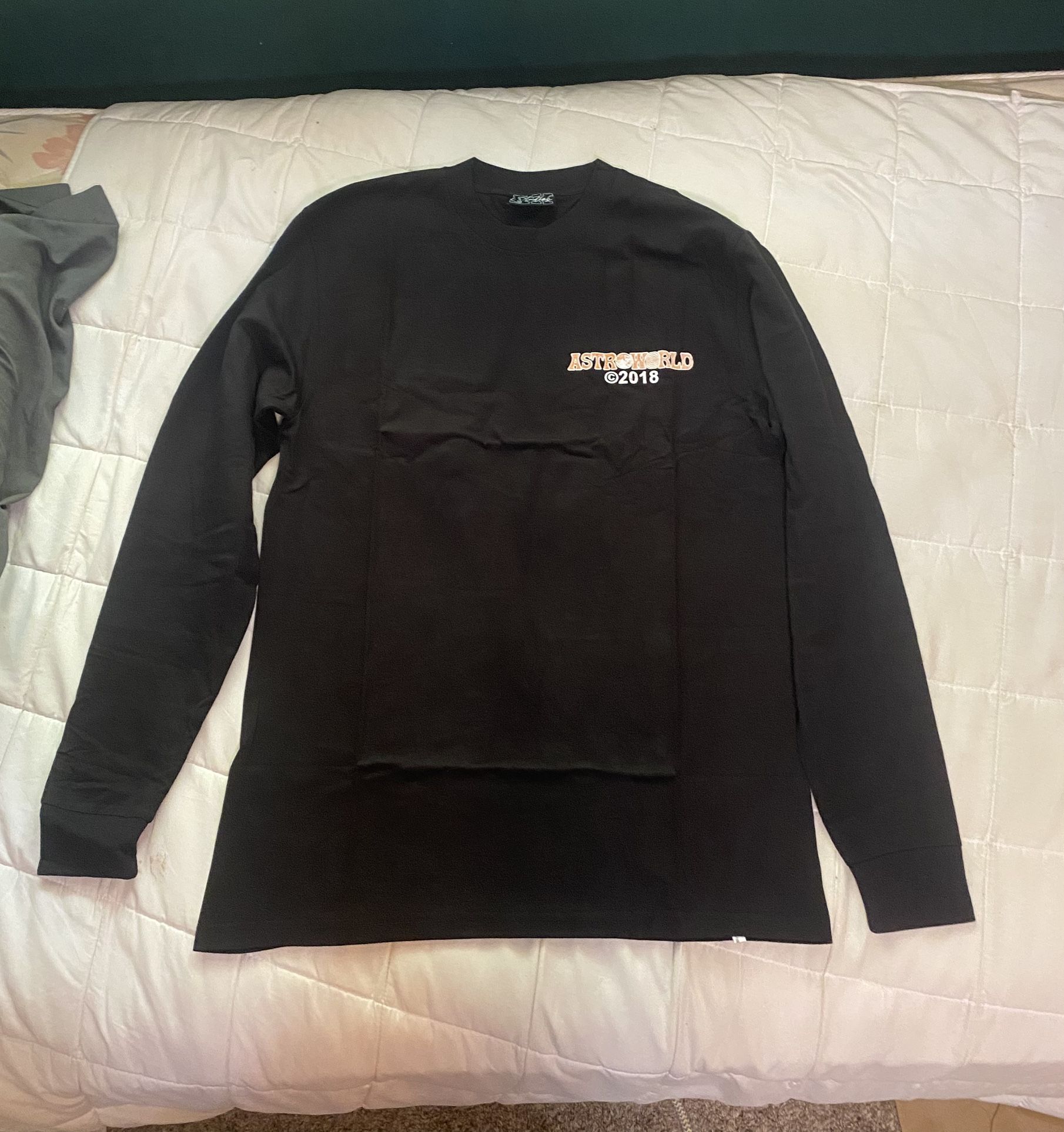 Men’s Travis Scott Long sleeve Tshirt