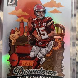 Patrick Mahomes Downtown Card