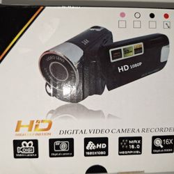 1080PHD
Digital Video Camera
Recorder. 0