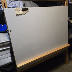 White Board with 5 Back Bamboo Racks 