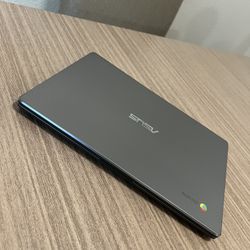Asus Chromebook