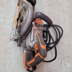 Ridgid Worm Drive Circular Saw R32102