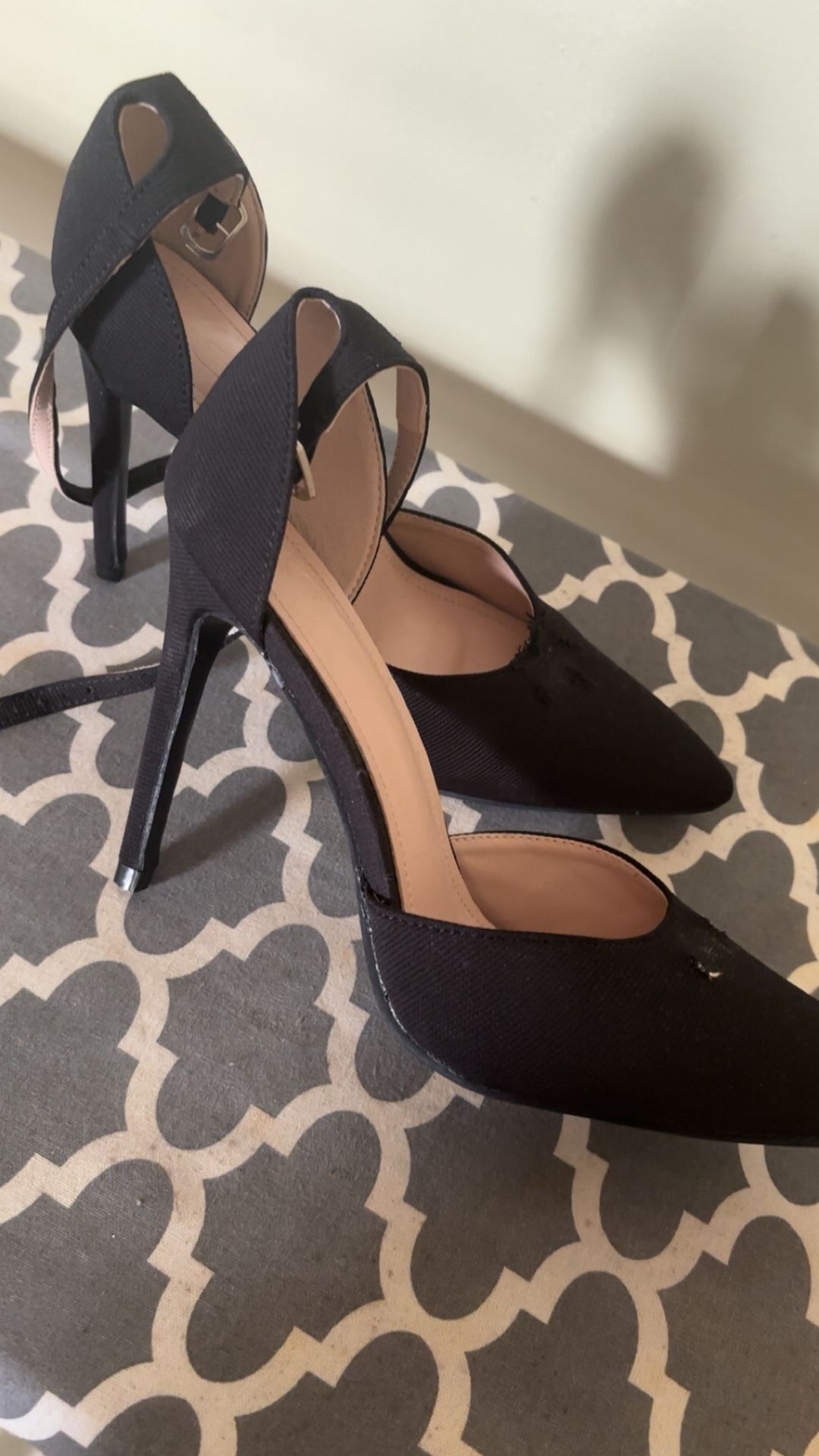 Black High Heels- Size 7