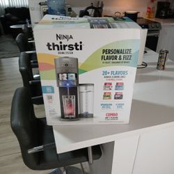 Ninja Thirsti Drink System