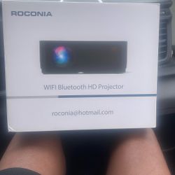 Roconia WiFi Bluetooth Hd Projector 