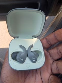 Beats head phone