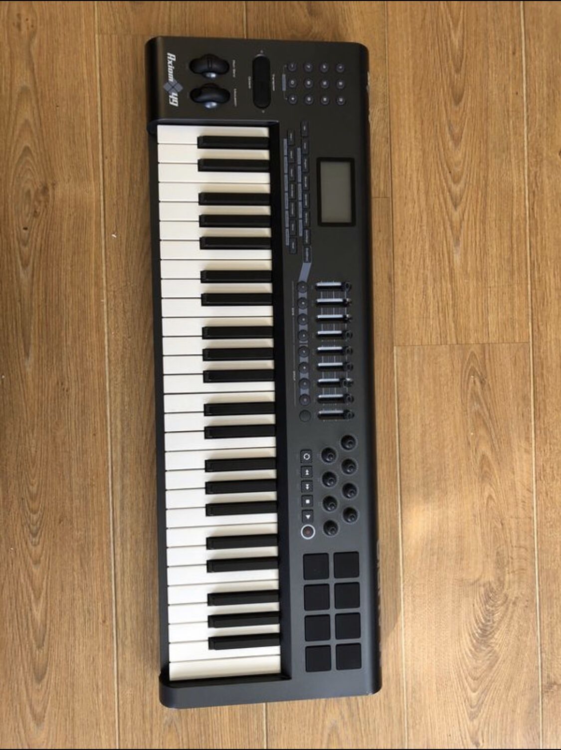 Axiom Midi Keyboard