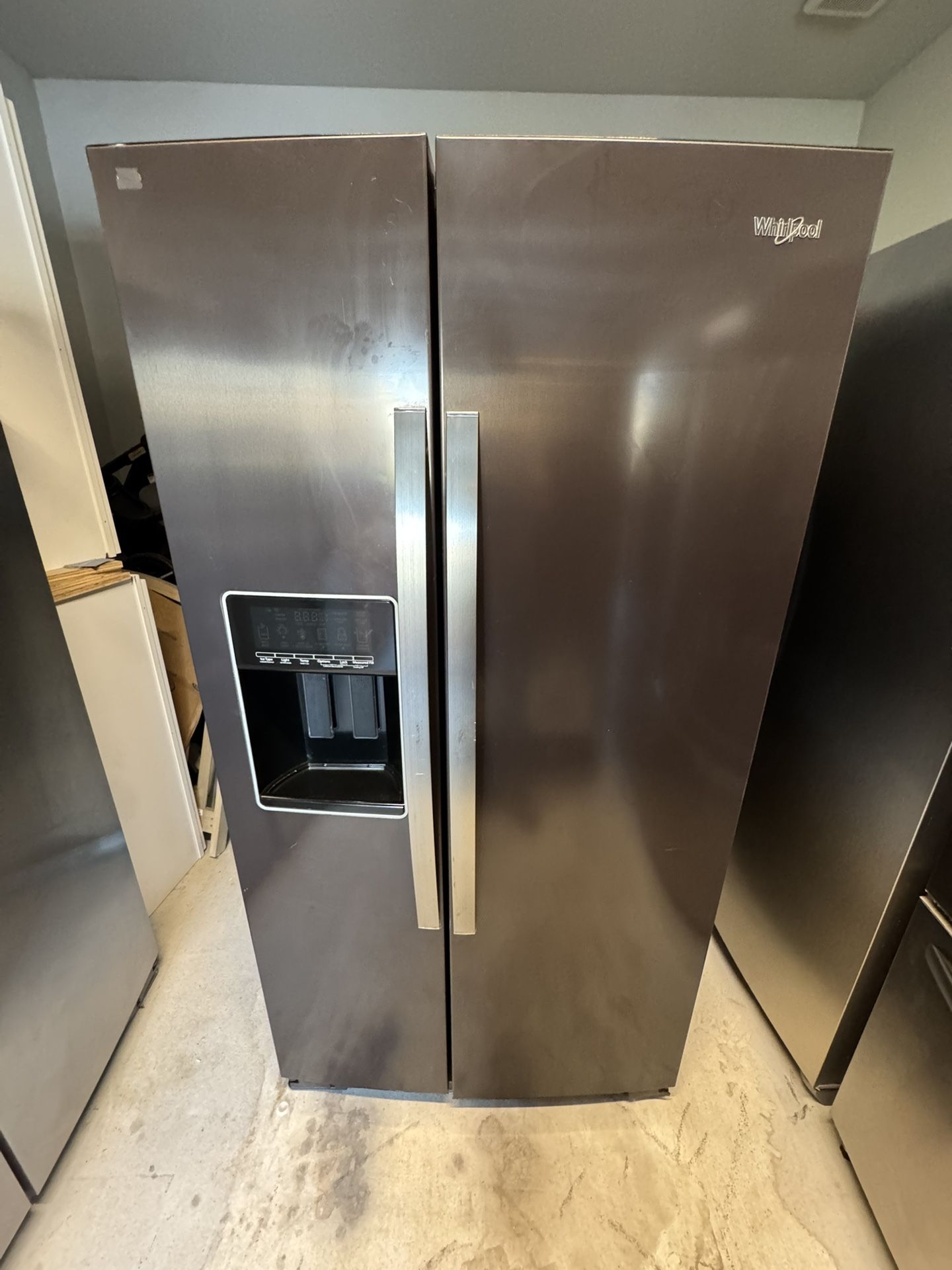 Excellent Condition Whirlpool Fridge