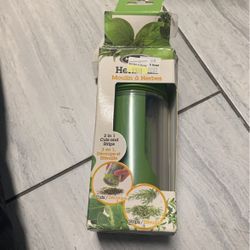 Cuts/ strips Herb Mill