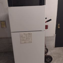 XL Refrigerator 