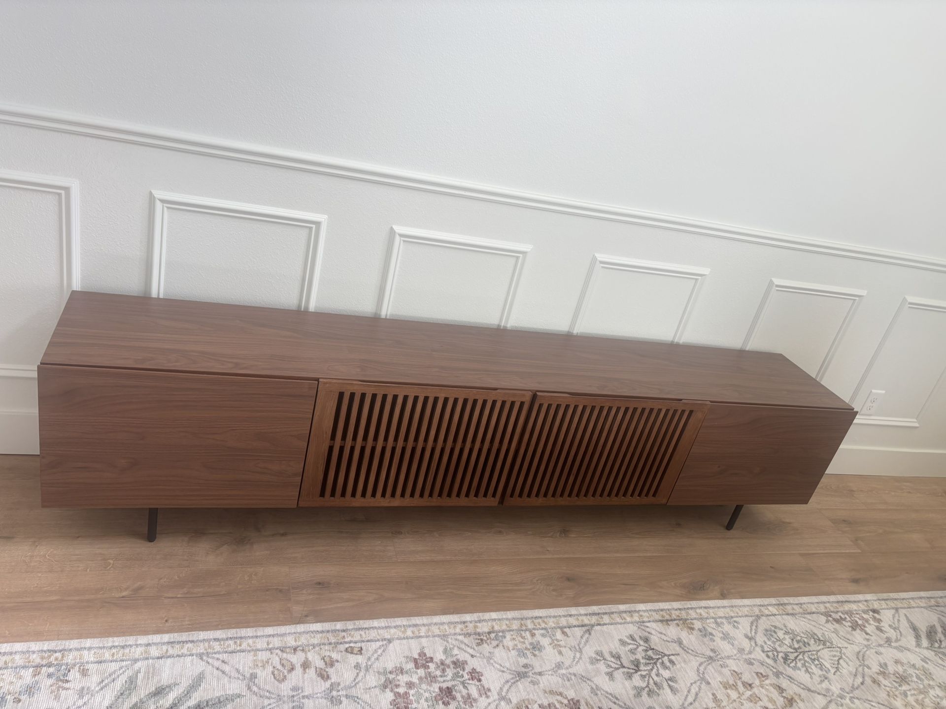 Modern TV Stand with 4 storage Cabinets for Living Room