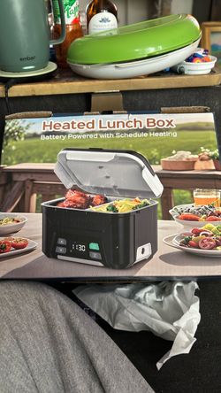 Battery powered heated lunch box