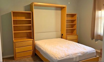 Murphy bed