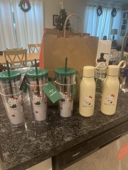 Starbucks Hello Kitty