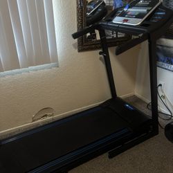 XTERRA eFitness TR200 Folding Treadmill