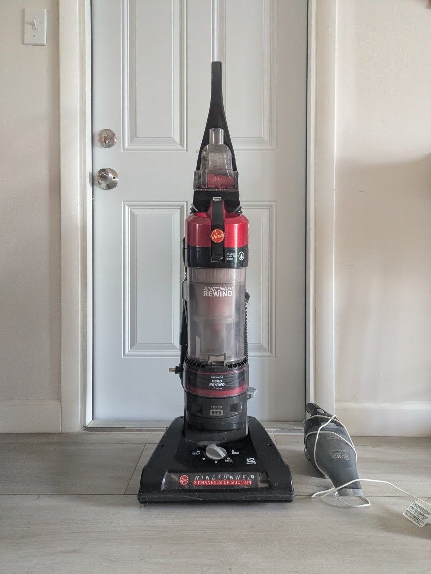 Hoover Carpet Vacuum With Free Hand Vacuum