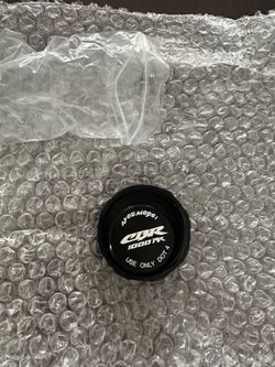 for CBR1000RR 2008-2017 2016 Motorcycle CNC Aluminum Front Brake Fl&uid Reservoir Cap Cylinder Cover Brake Reservoir Cap