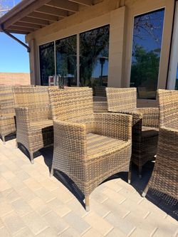 10 wicker chairs