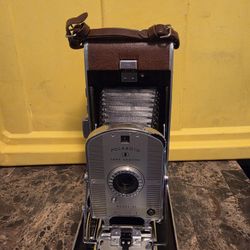 Vintage Polaroid Model 95 Land Camera 