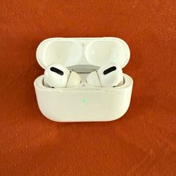 AirPods