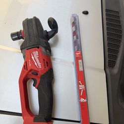 Milwaukee M18 FUEL Hole Hawg + Broca Auger 18" Precio: $200 (Negociable)