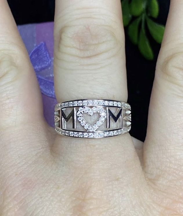 New Women’s 925 Mom Ring