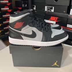 AIR JORDAN 1 MID (GS Red Shadows)[ 5Y,  5.5Y,  6Y, 6.5Y  &  7Y/6.5, 7, 7.5, 8 & 8.5 Women’s ]