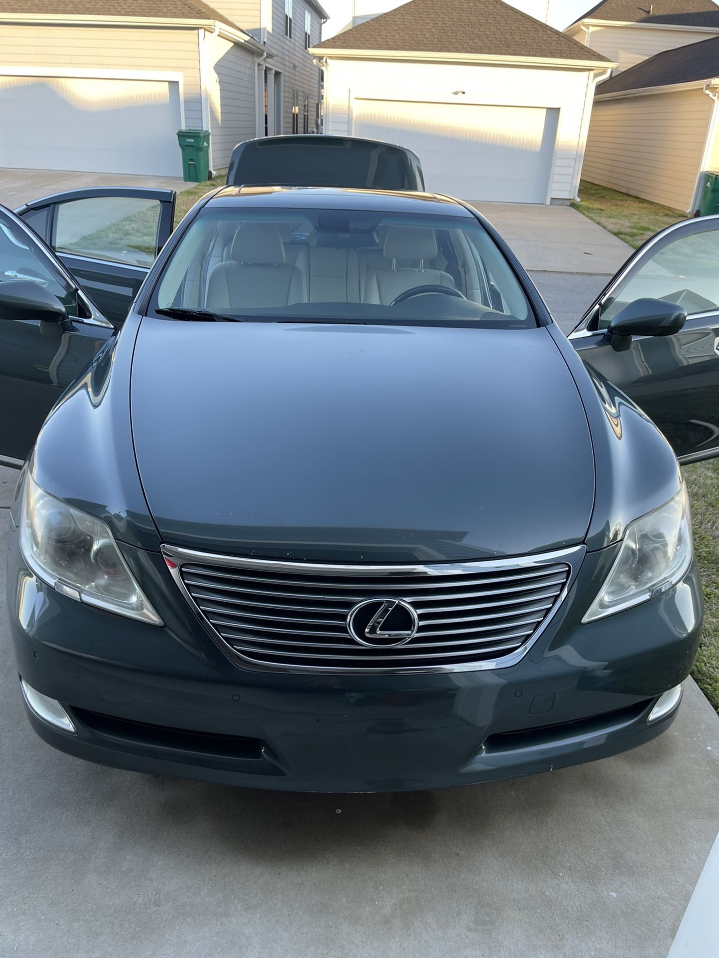 2007 Lexus LS