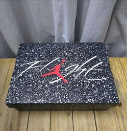 Jordan 4 10.5