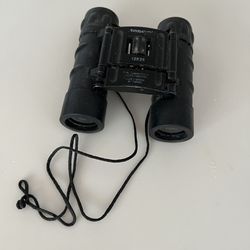 Tasco 12x25 Binoculars