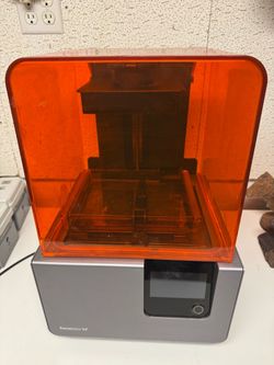 Formlabs Form 2 3D Printer with new resin tanks