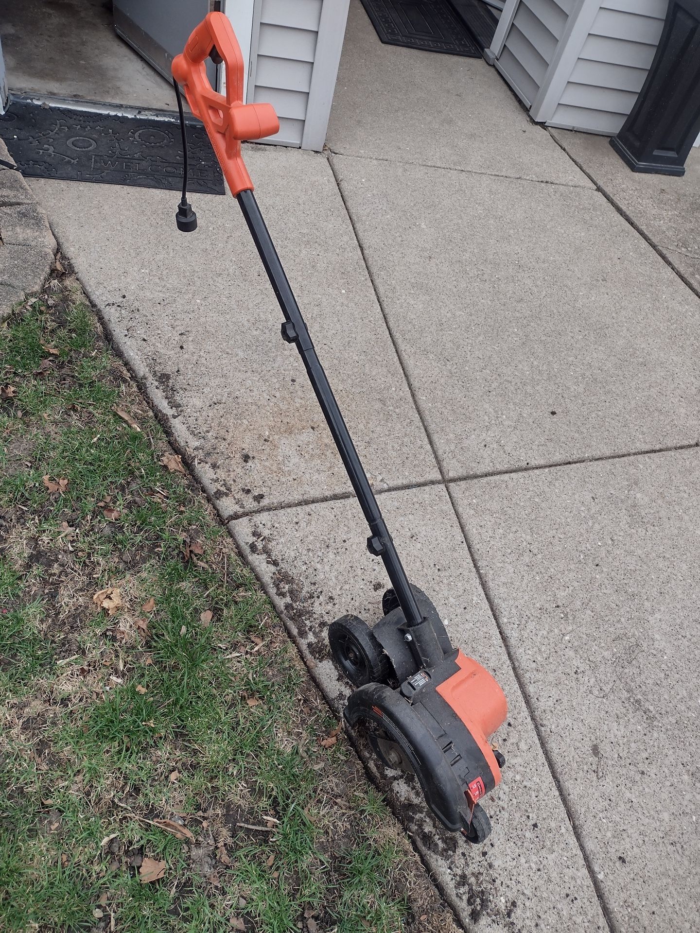 ELECTRIC EDGER