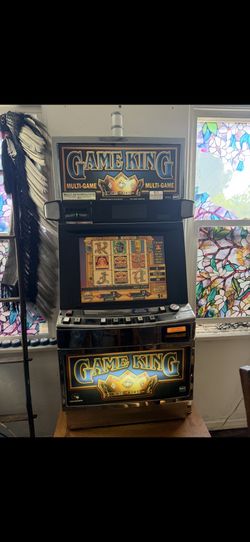 Game King Slot Machine – 96 Games + Bill Collector