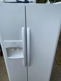 33” wide Frigidaire refrigerator