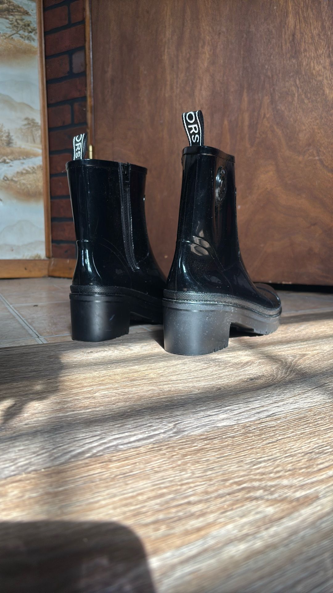 Micheal Kors Rain Boots