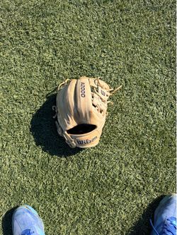 Wilson A2000