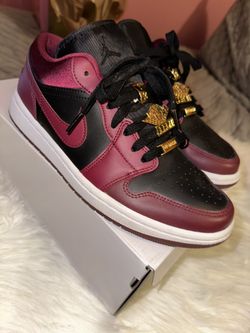 WMNS AIR JORDAN 1 LOW SE