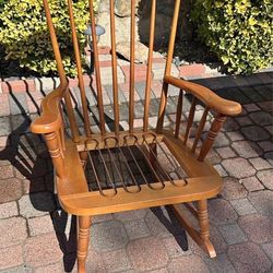Rocking chair