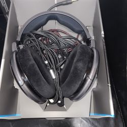 Sennheiser Headphones HI-Res