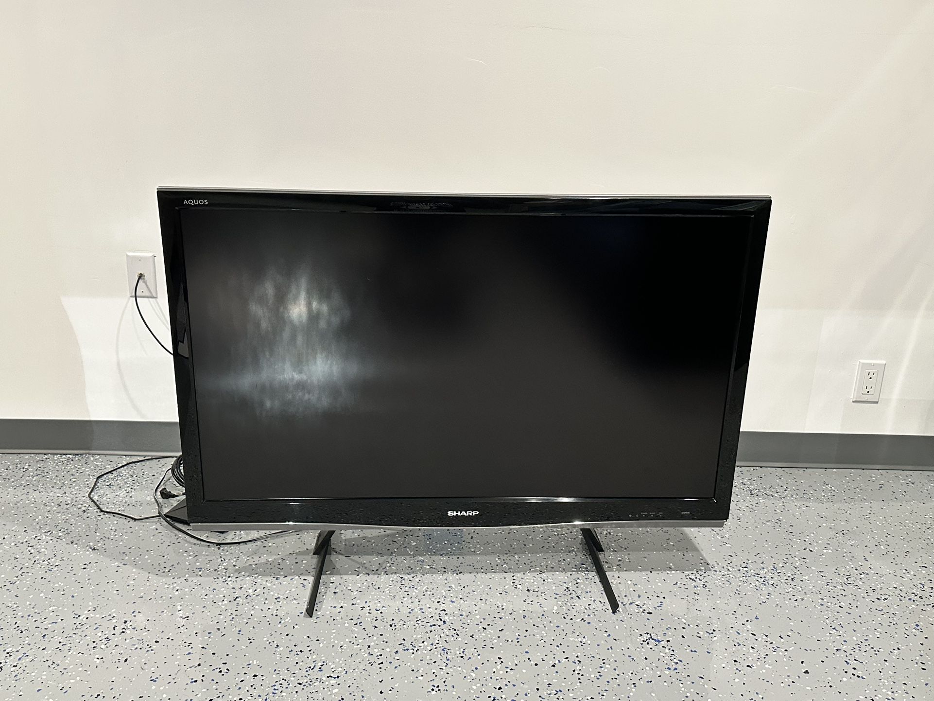 Sharp 46” TV