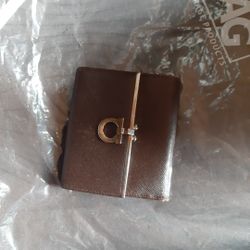 Woman's Wallet