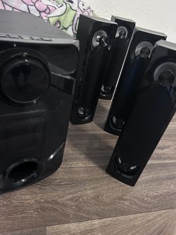 Nyne Multimedia Speakers