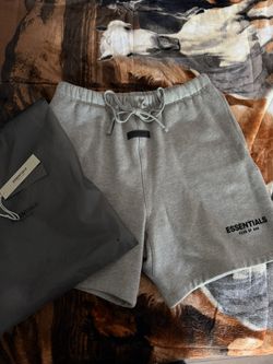 Men’s Large Essential Shorts