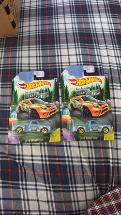 Lot of 2 2015 Hot Wheels Happy Easter Series 6/6 CUSTOM '69 CHEVY PICKUP Blue w/Yellow5Sp